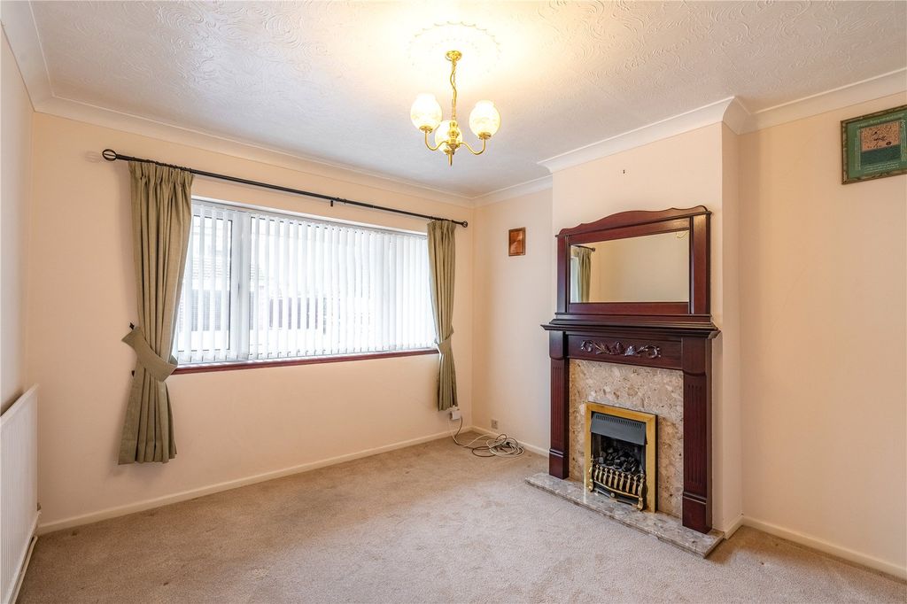 Property photo 2 of 31 Picture No. 75