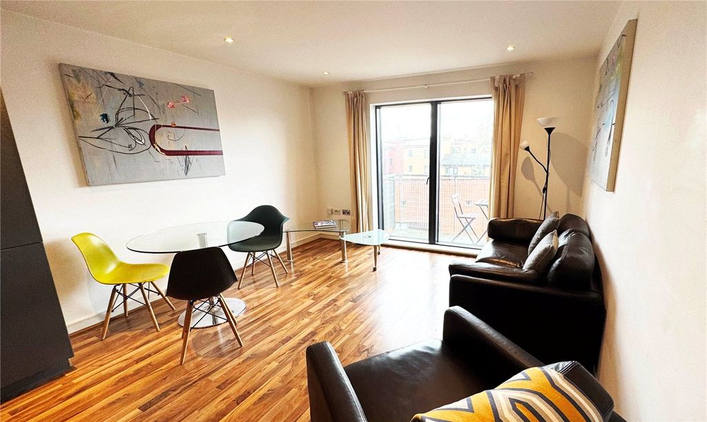 Property photo 1 of 8 Picture No. 06