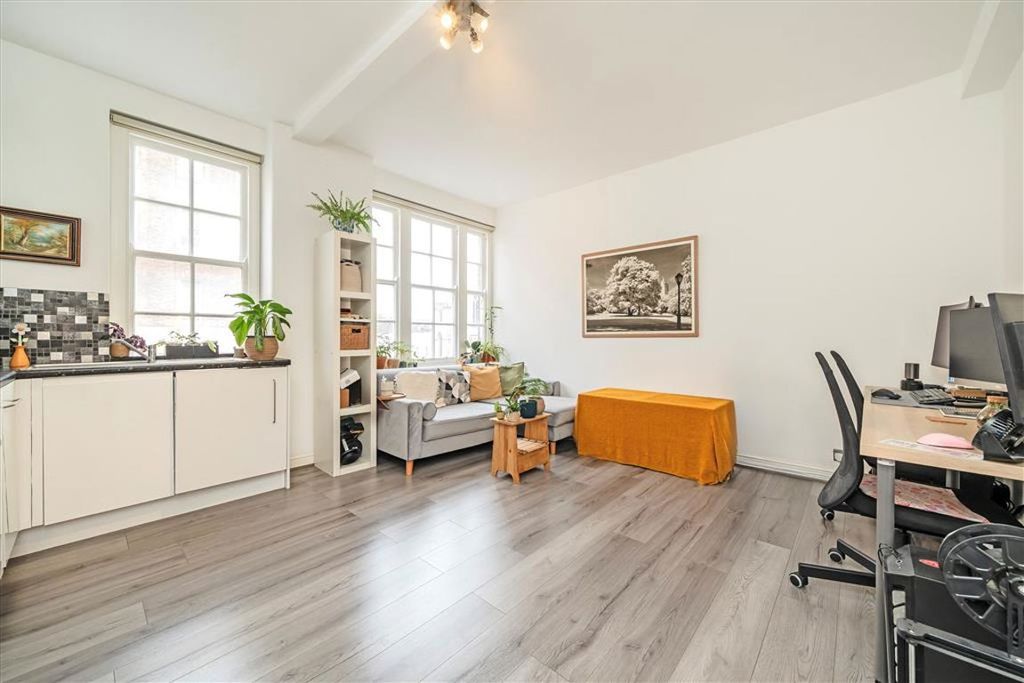 Property photo 2 of 4