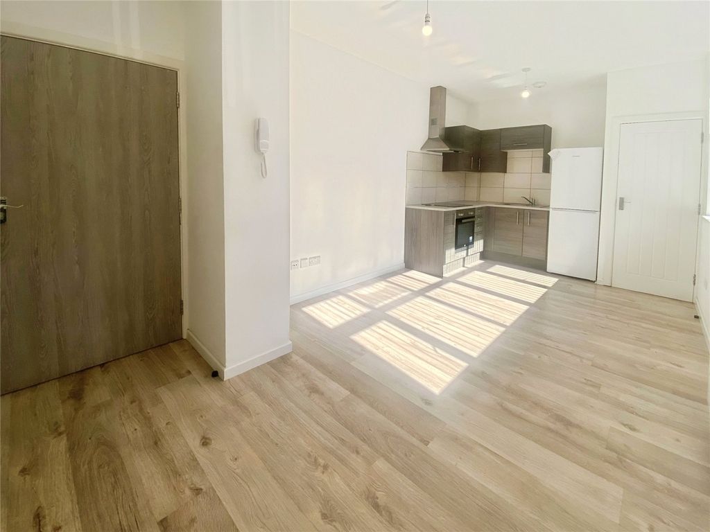 Property photo 2 of 5 Open Plan