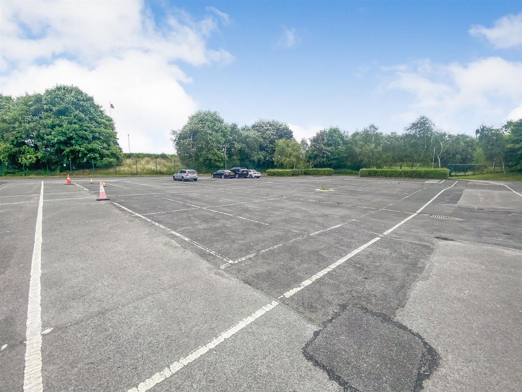 Property photo 3 of 4 Img_2492.Jpg