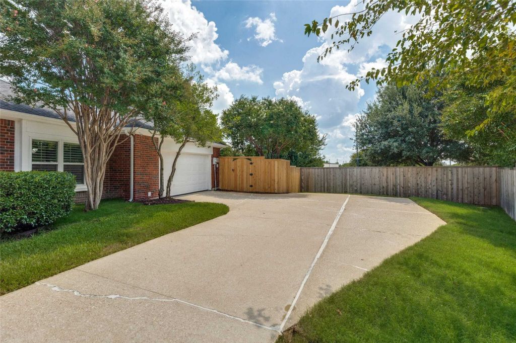 Property photo 2 of 22 <Alttext/>