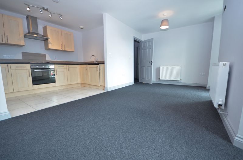 Property photo 3 of 7 Photo 10