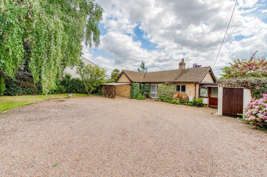 Property photo 1 of 30