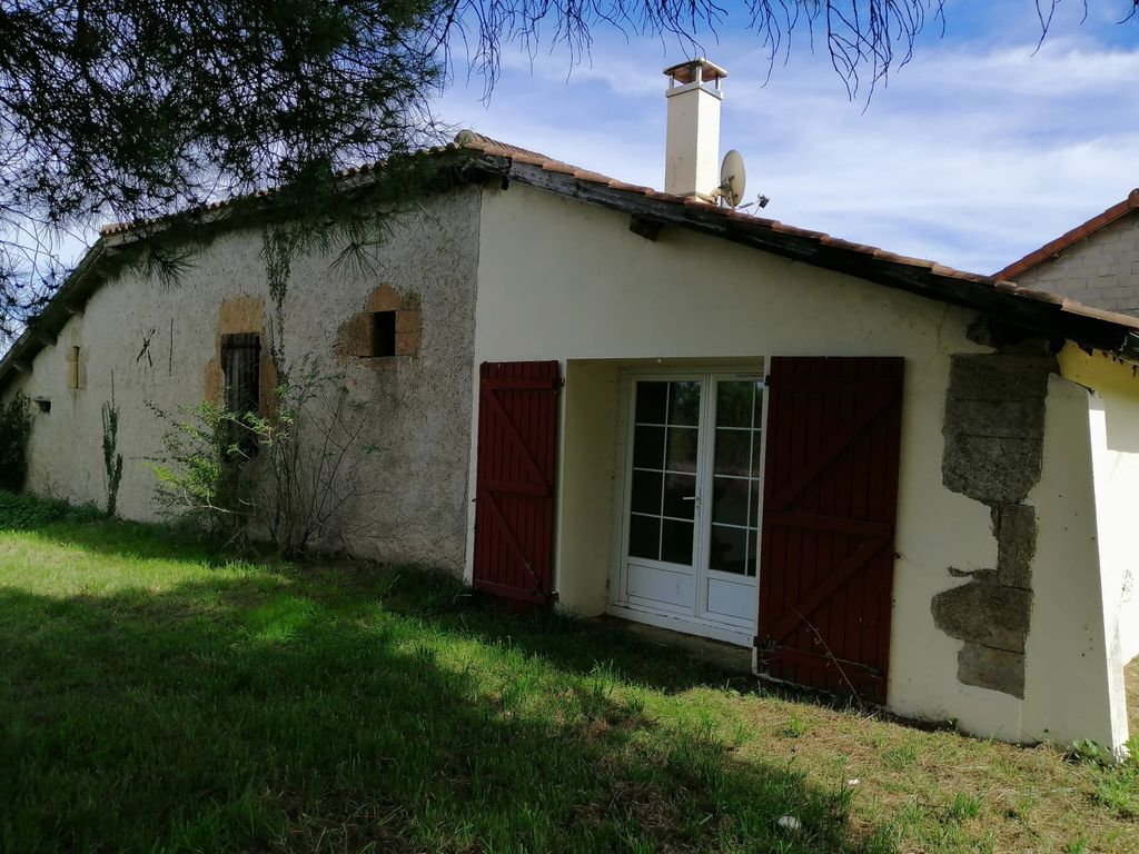 Property photo 1 of 24