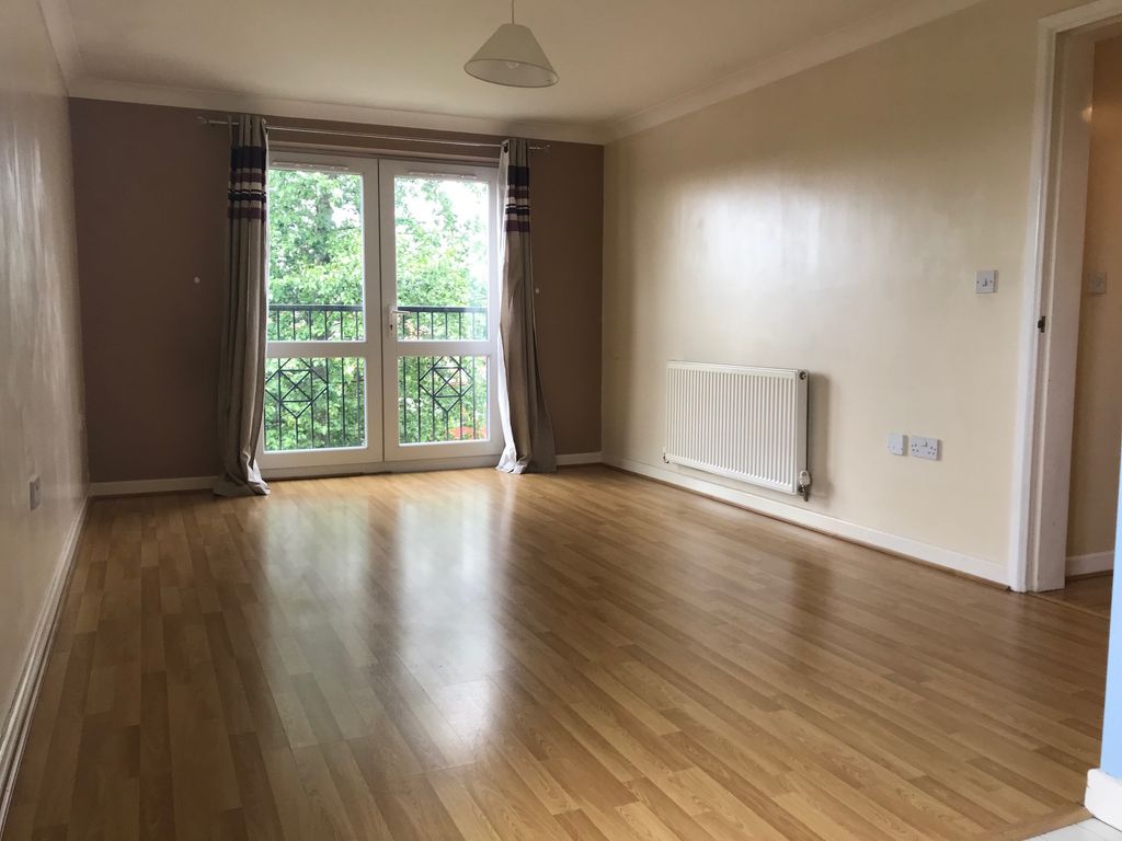 Property photo 2 of 6