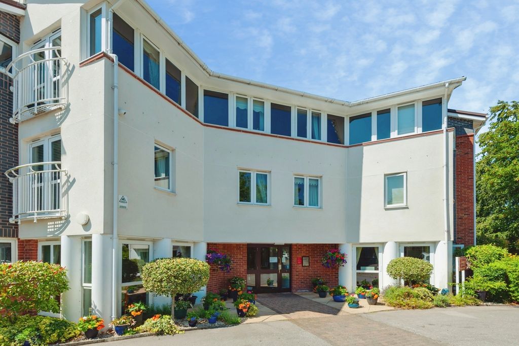 Property photo 1 of 15 Pbox-Img.Jpg