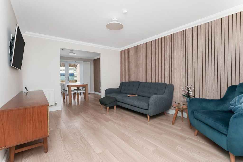 Property photo 3 of 27 Property Image 3