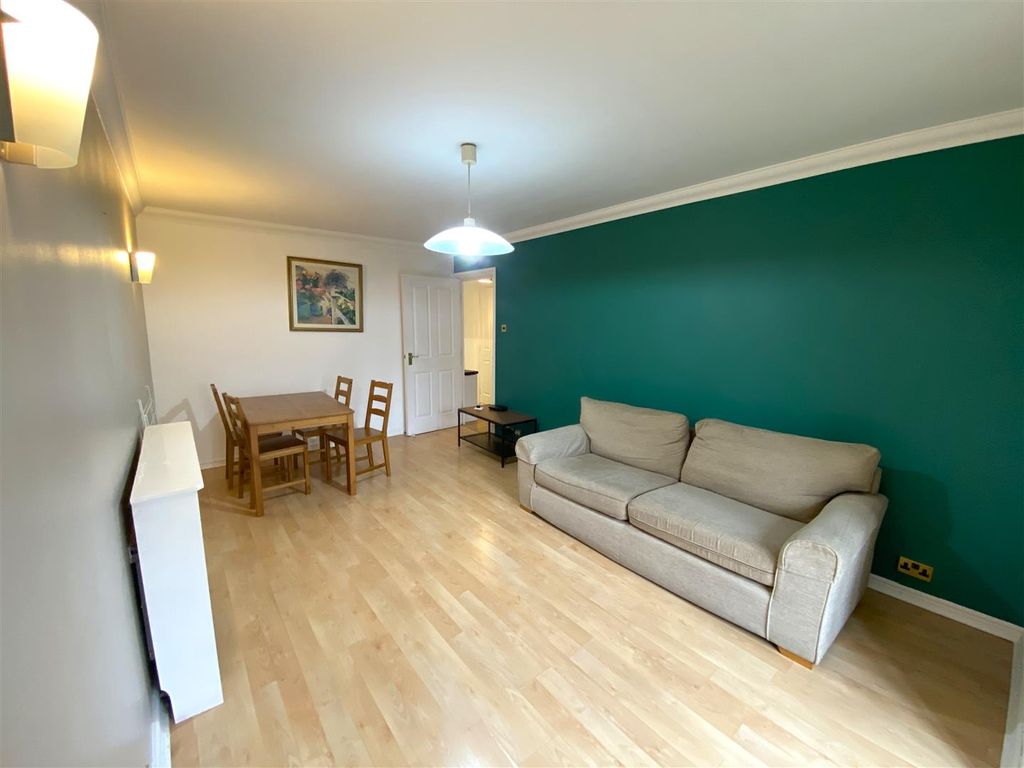 Property photo 3 of 8 Living Room