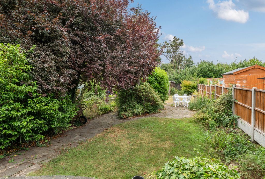 Property photo 2 of 19 1329050-25-6880c7...