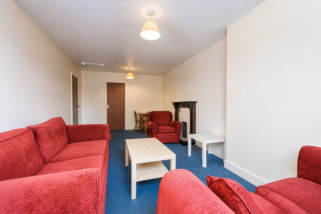 Property photo 3 of 25 Picture No. 05