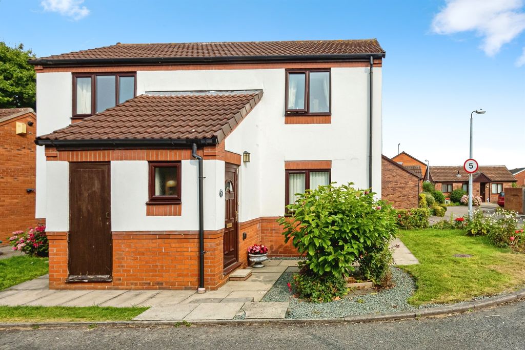 Property photo 1 of 15