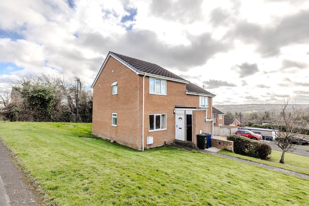 Property photo 1 of 19 Front (Exterior)