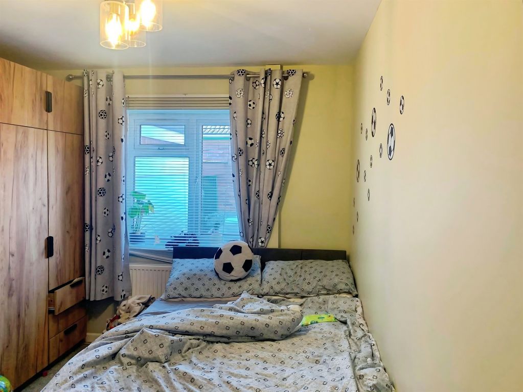 Property photo 3 of 4