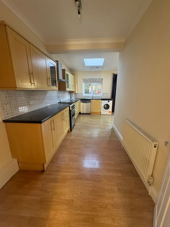 Property photo 2 of 9 Gallery