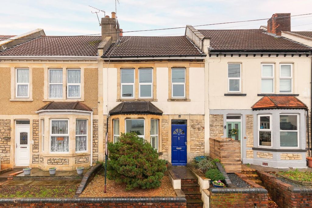 Property photo 2 of 30 0S6Rbn - External C.Jpg