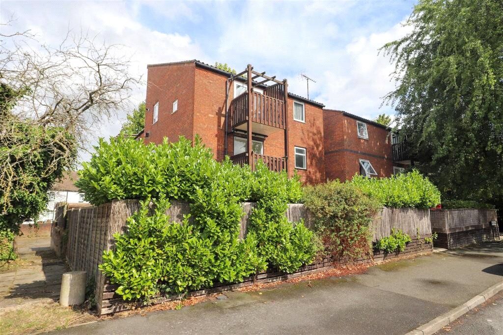 Property photo 1 of 10 Front Aspect