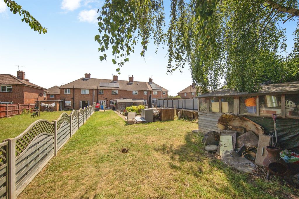 Property photo 2 of 16