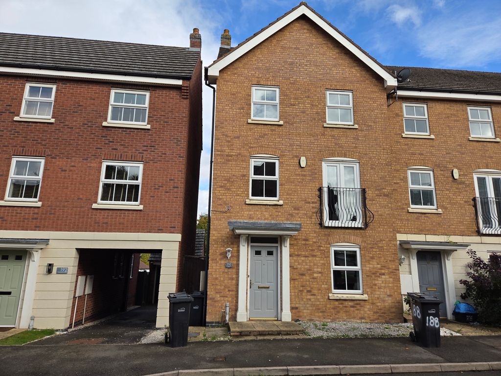 Property photo 1 of 9