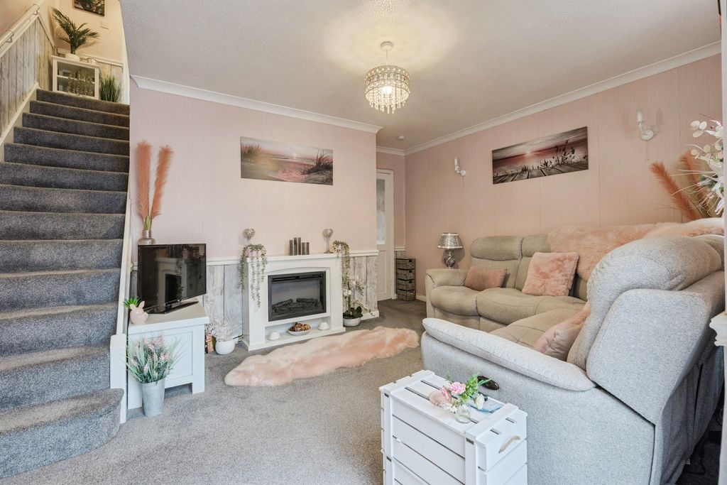 Property photo 3 of 15