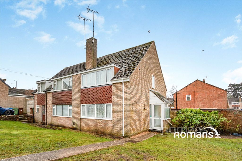 Property photo 1 of 11 Picture No. 12