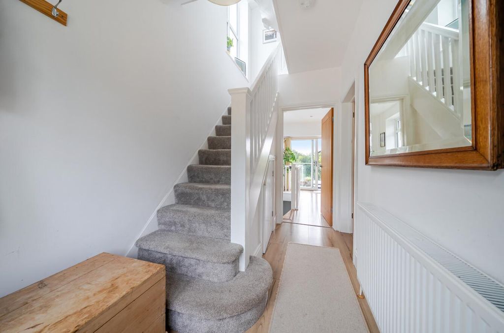 Property photo 3 of 26 1361950-15-68E3d2d1Cf6A9.Jpg