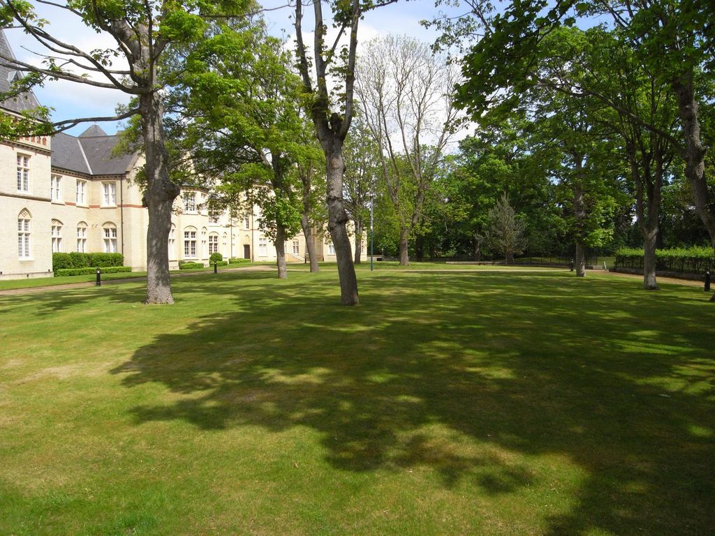 Property photo 1 of 26