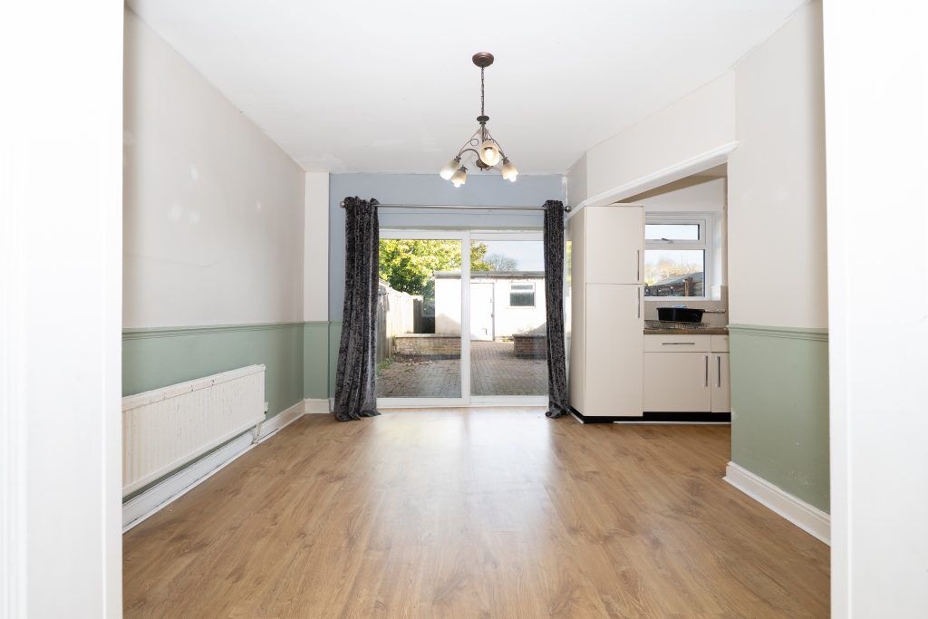 Property photo 3 of 30