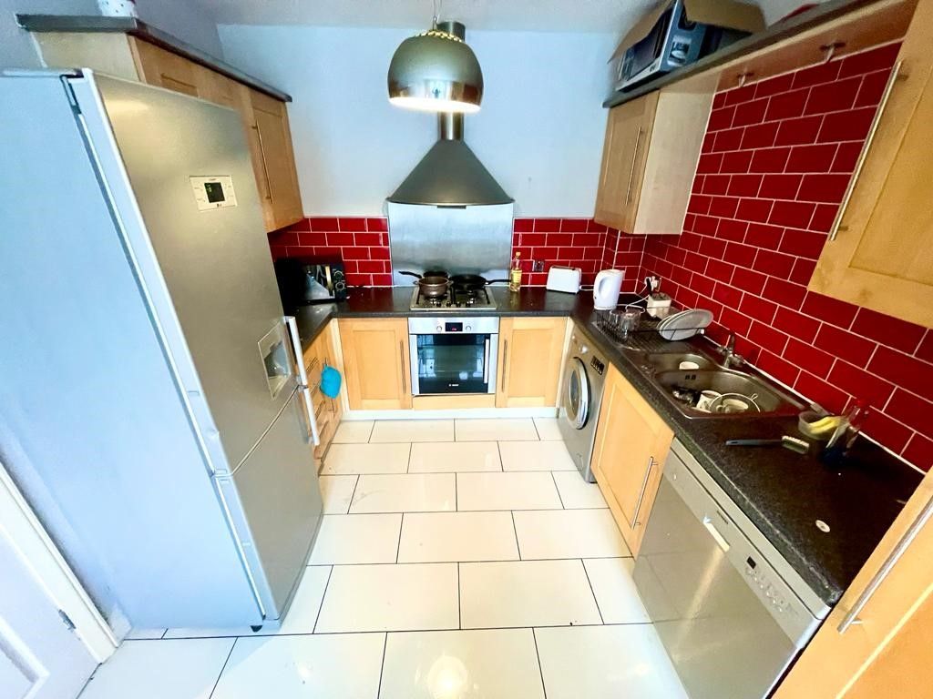 Property photo 2 of 14