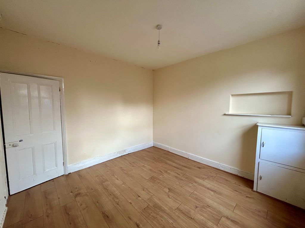 Property photo 2 of 2