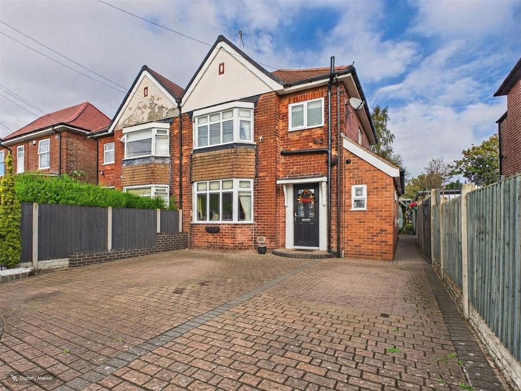 Property photo 1 of 28 Cam03252G0-Pr0153-Still034-001.Jpg
