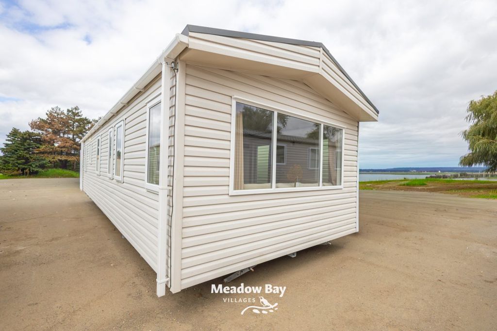 Property photo 1 of 12 2017 Pemberton Sovereign 35x12 Wcf 2B 37.Jpg