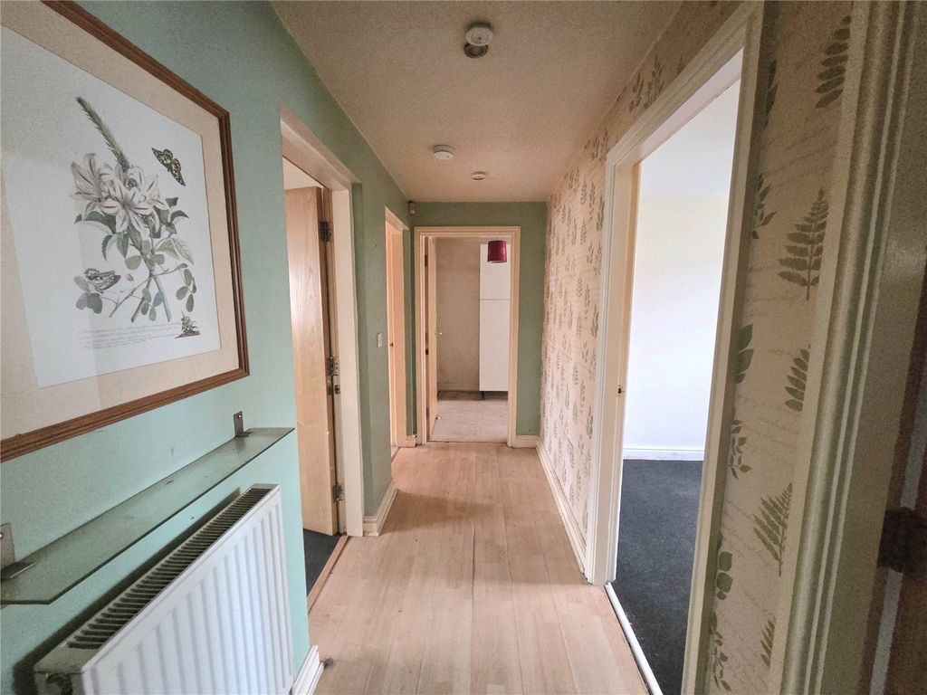 Property photo 2 of 10 Picture No. 04
