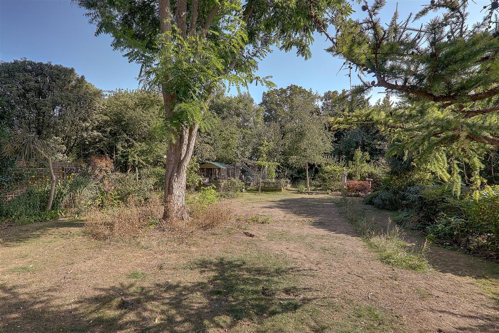 Property photo 3 of 20 Img_0046-Img_0048.Jpg