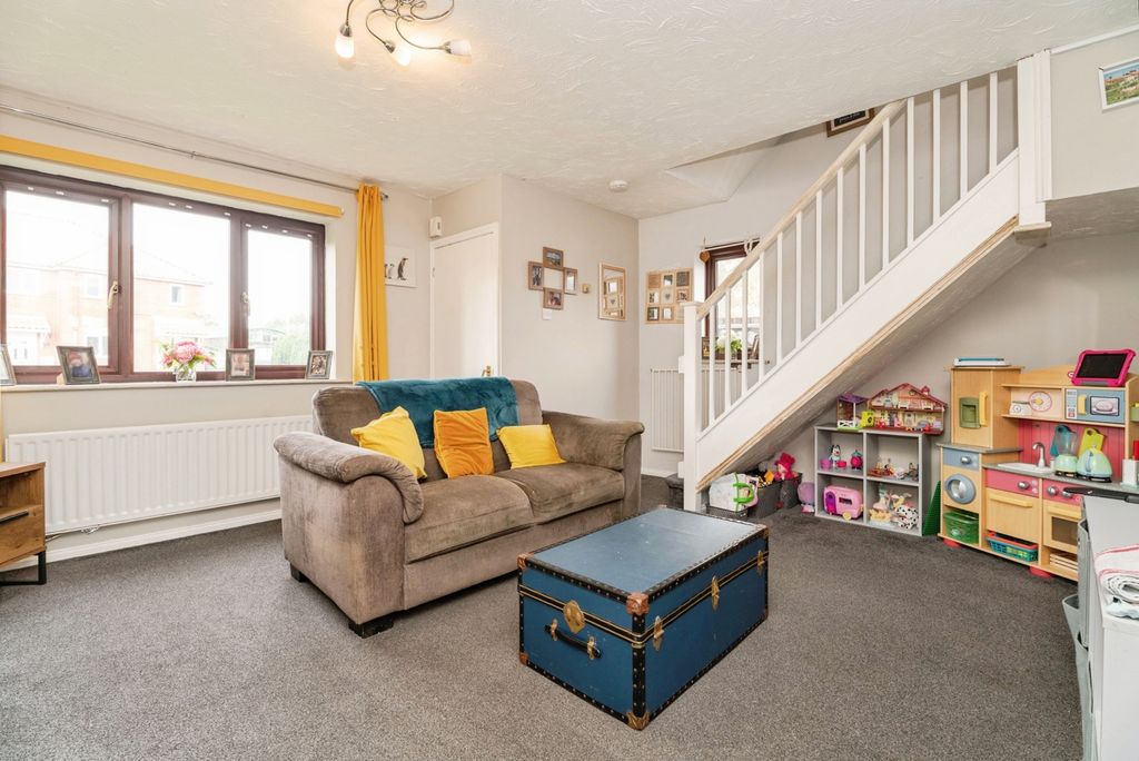 Property photo 2 of 19 Pbox-Img.Jpg