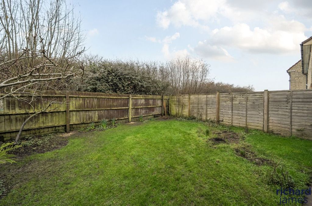 Property photo 2 of 24 93Ab5B2E3Df743E798Af7F0F3c3E1c92