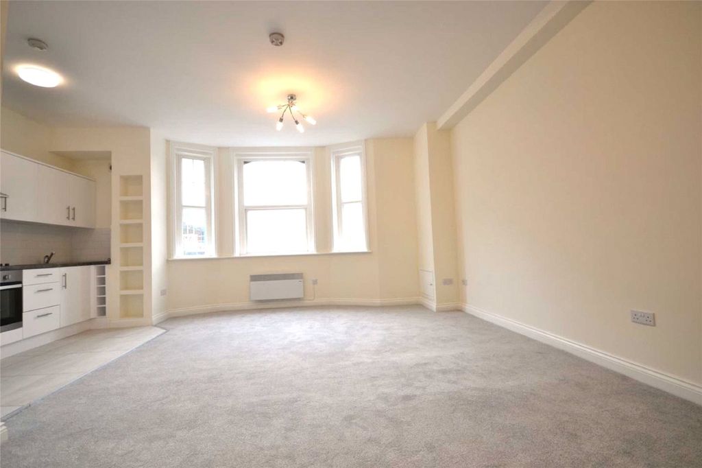 Property photo 3 of 5 Photo 4