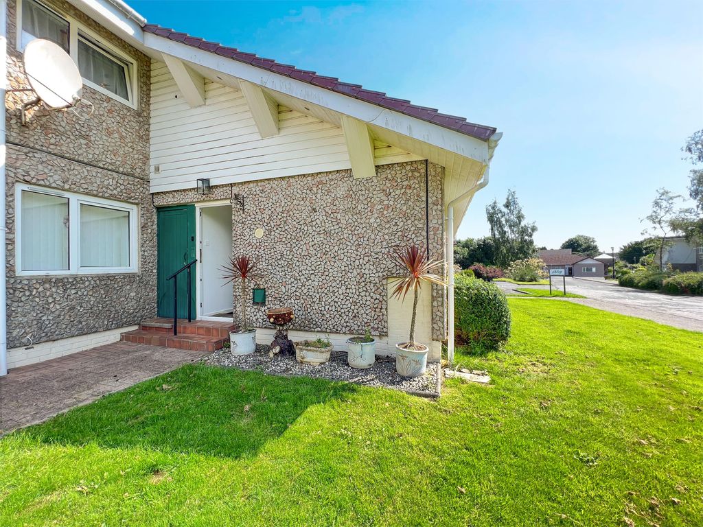 Property photo 2 of 15
