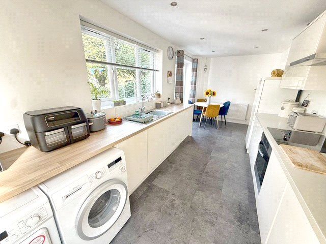 Property photo 2 of 18 Picture No. 06