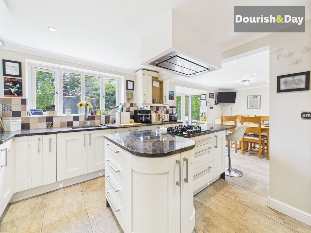 Property photo 2 of 20 Kitchen Diner