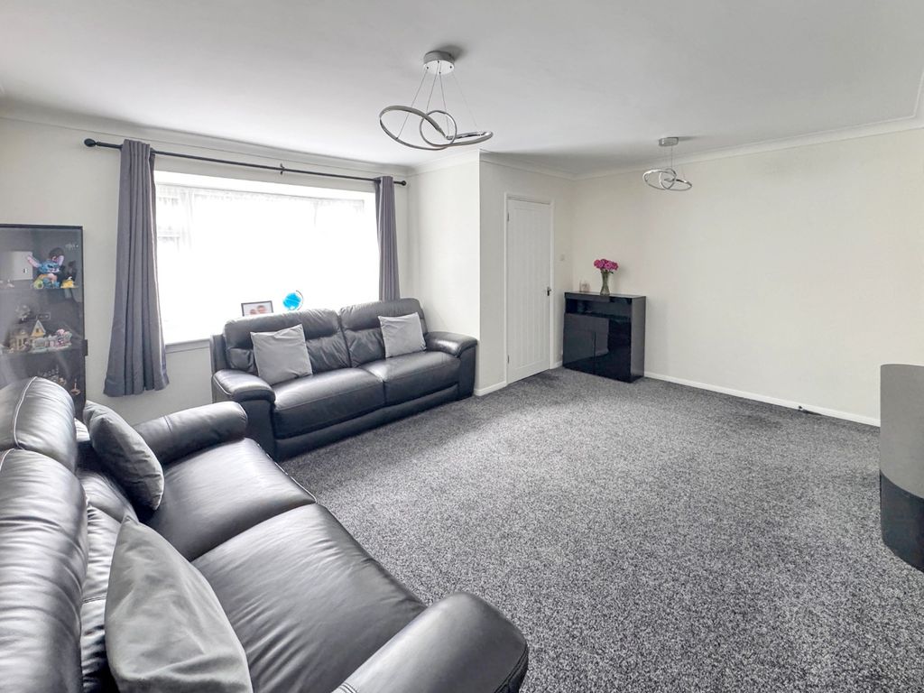 Property photo 3 of 25 5505076