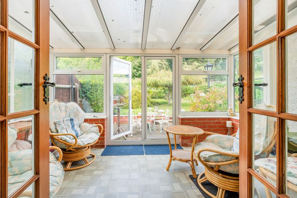 Property photo 3 of 22