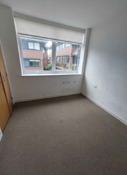 Property photo 3 of 4