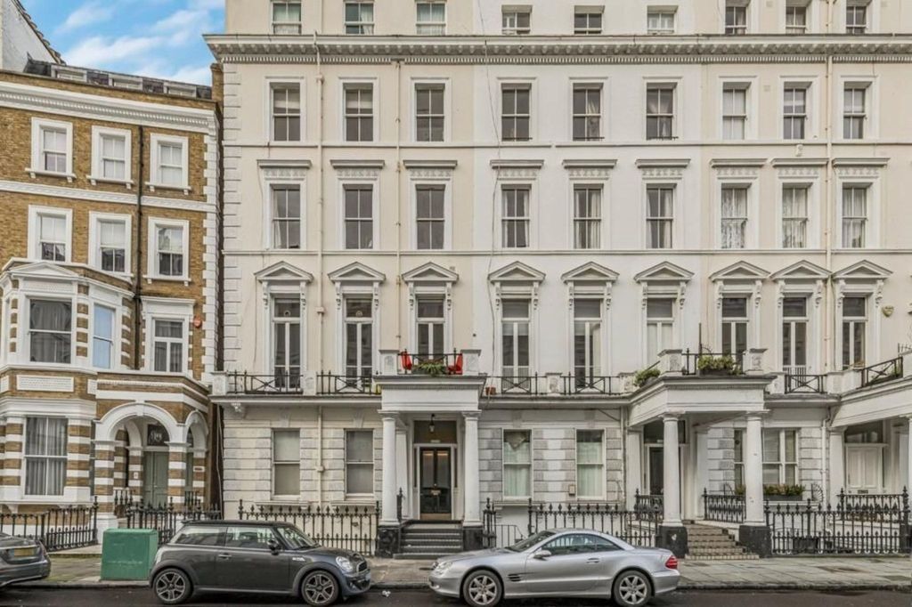 Property photo 1 of 1