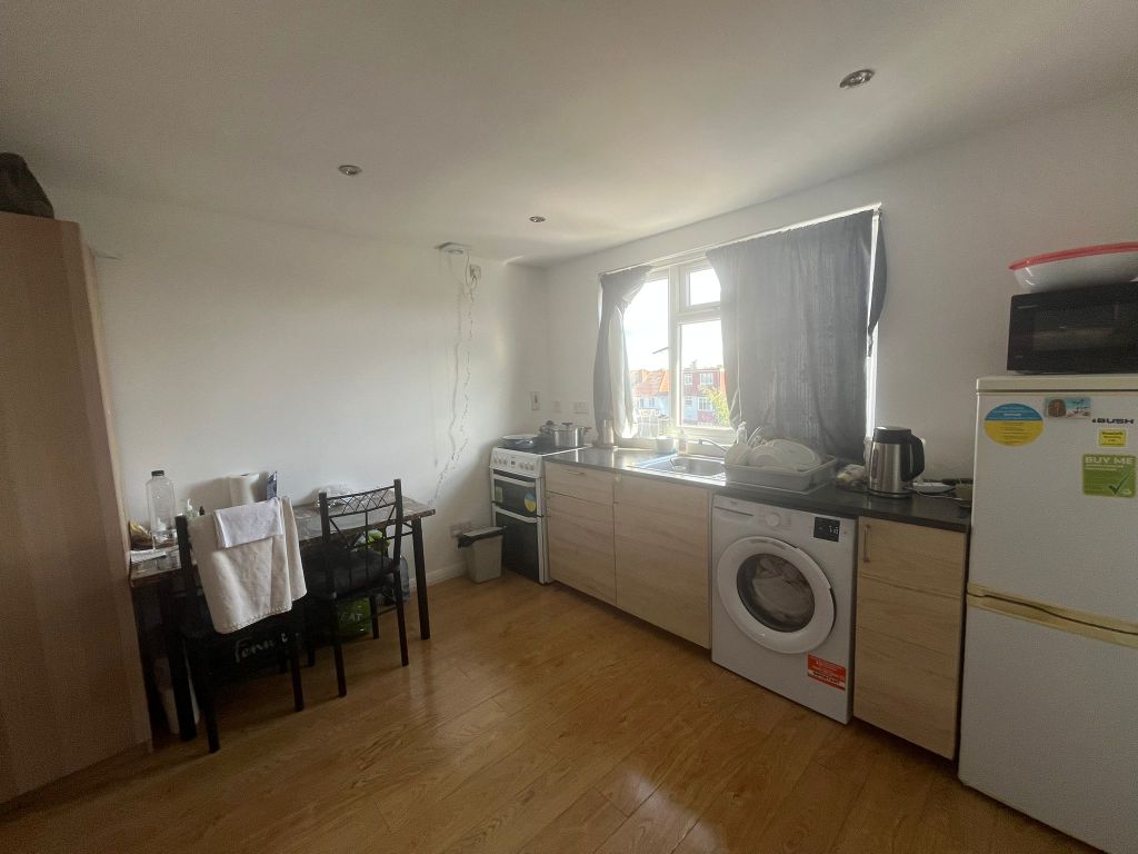 Property photo 2 of 5