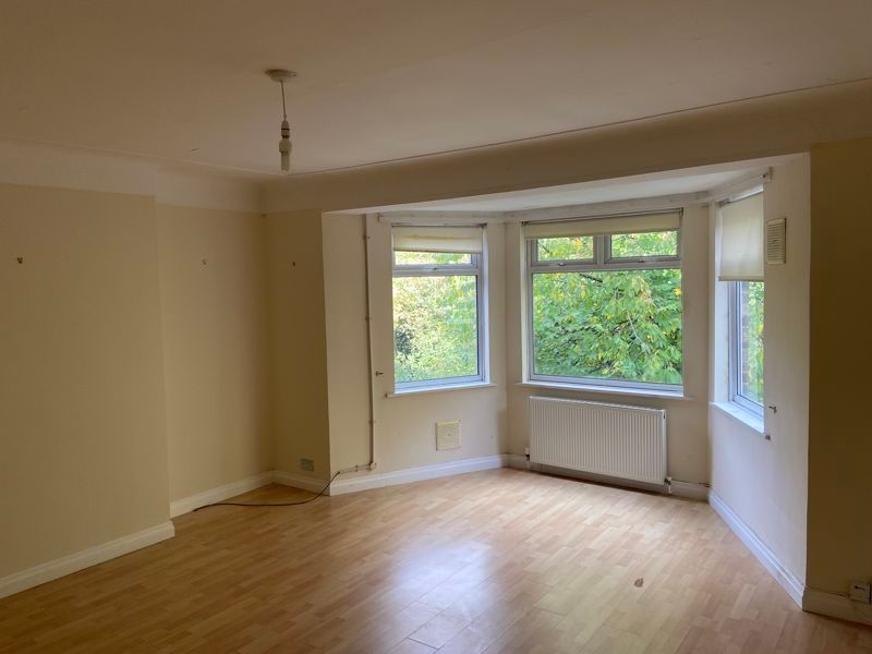 Property photo 2 of 11 Living Room