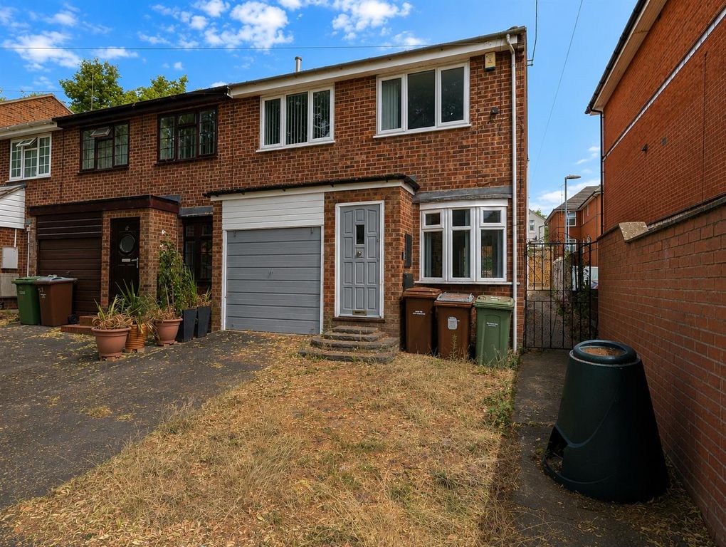 Property photo 1 of 15 15.Png
