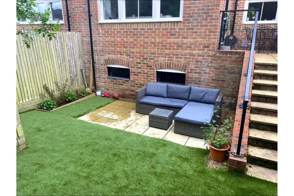 Property photo 3 of 13 Garden