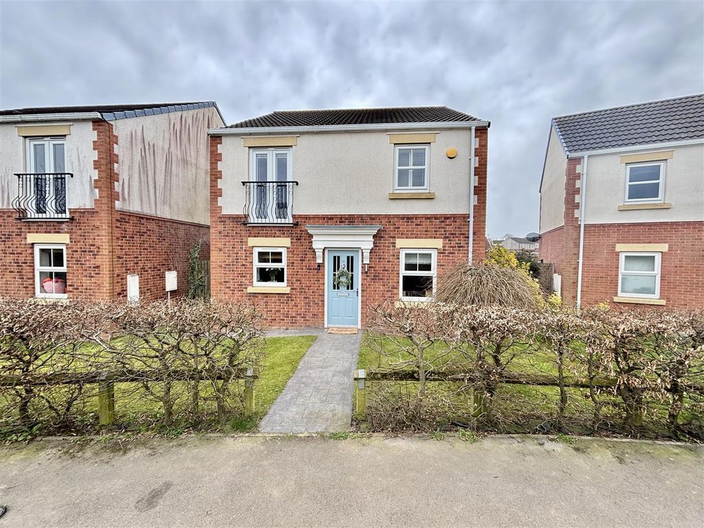 Property photo 1 of 24