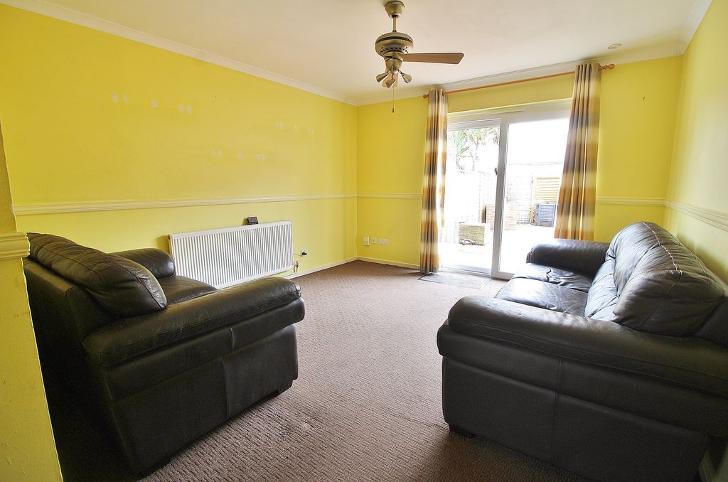 Property photo 3 of 15